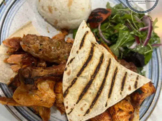 CHICKEN MIXED GRILL